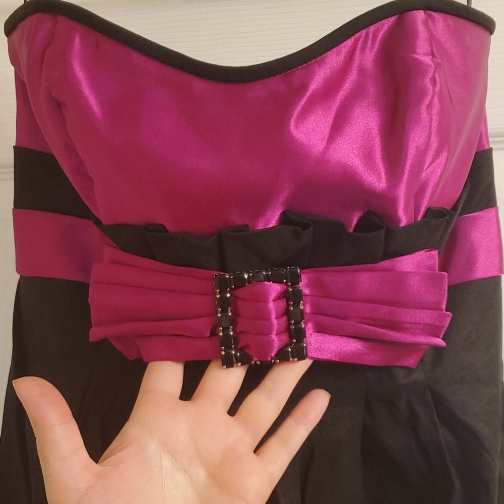 Cocktail dress - Picture 2 of 3